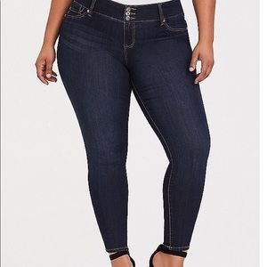 Torrid jegging size 22